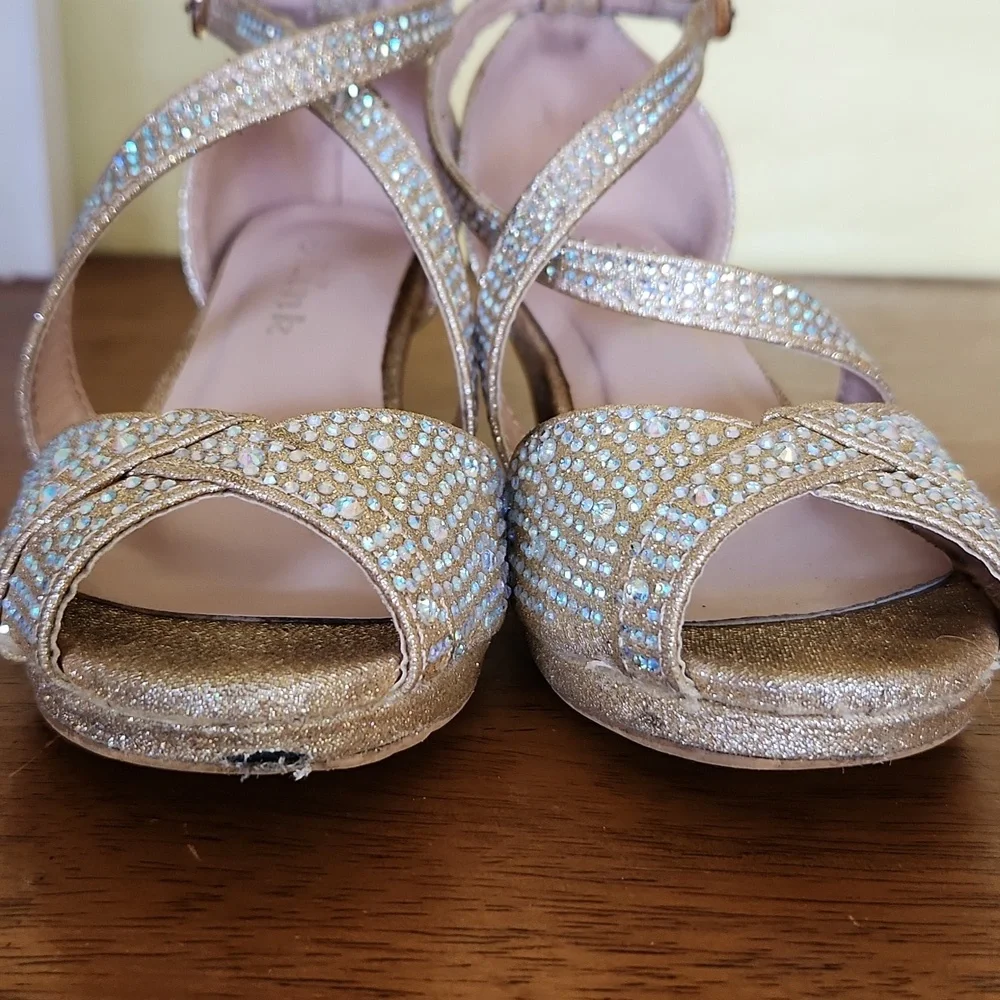 Link Fantastic-90K Girl's Rhinestone Chunk Heel Sandals Size 10